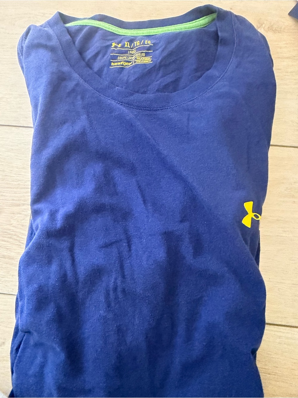 Under Armour Men’s Royal Blue Short-Sleeve Performance Tee with Yellow Logo. New